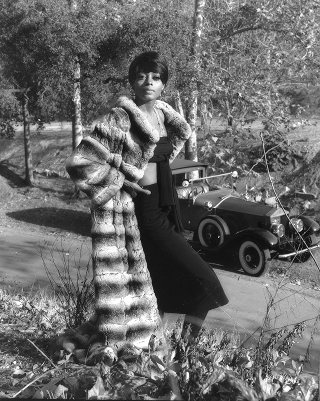 Diana Ross' 1970s Glamorous Style: 24 Beautiful Photos That Show Her Fierce Unforgettable