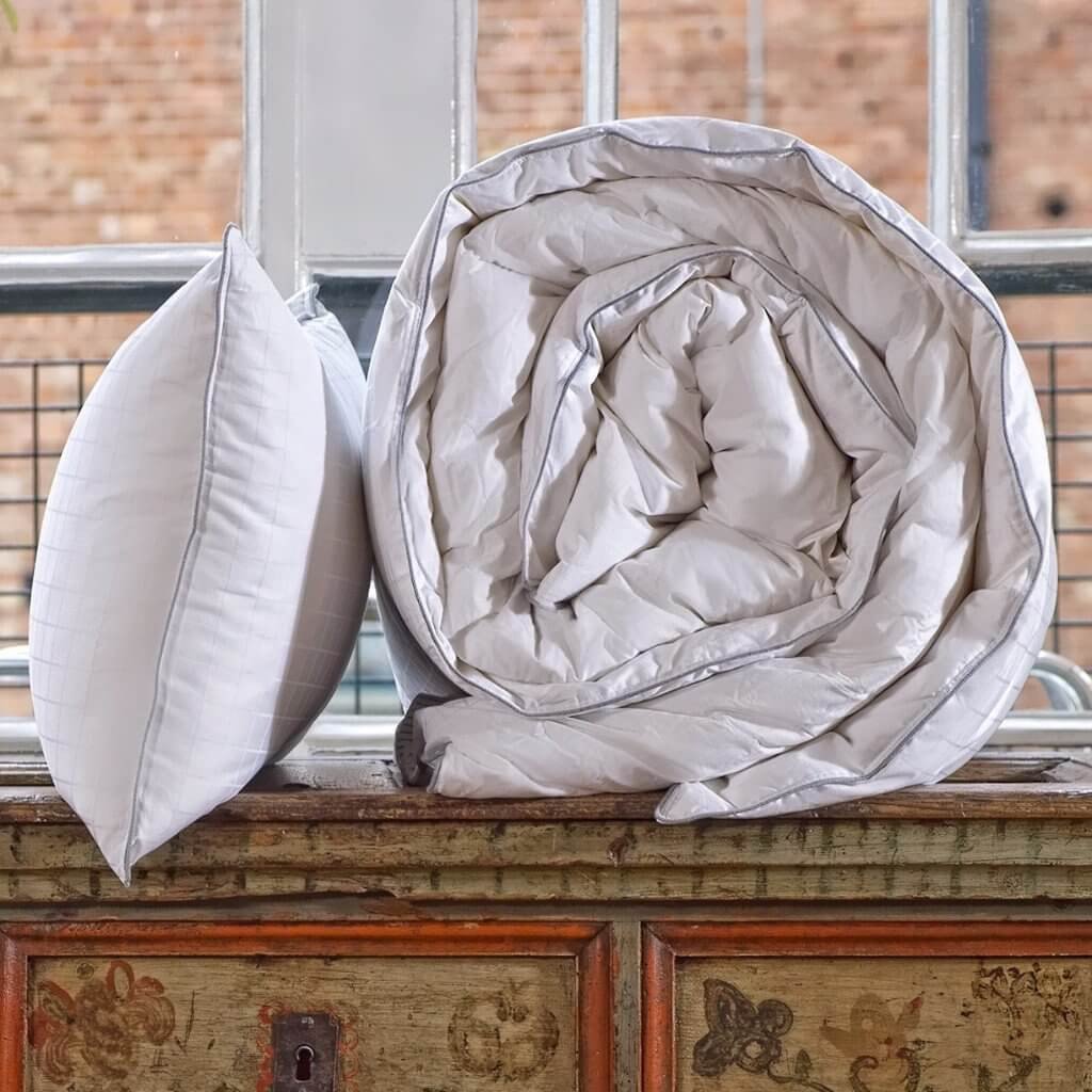 Yang Perlu Kamu Ketahui Perbedaan Goose Down vs Duck Down dan Feather