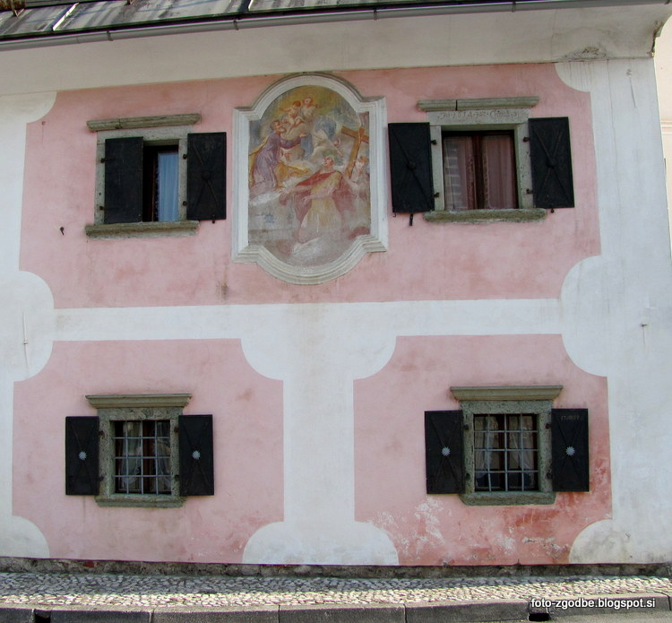 Lesce, Legatova hiša Slovenija, Gorenjska