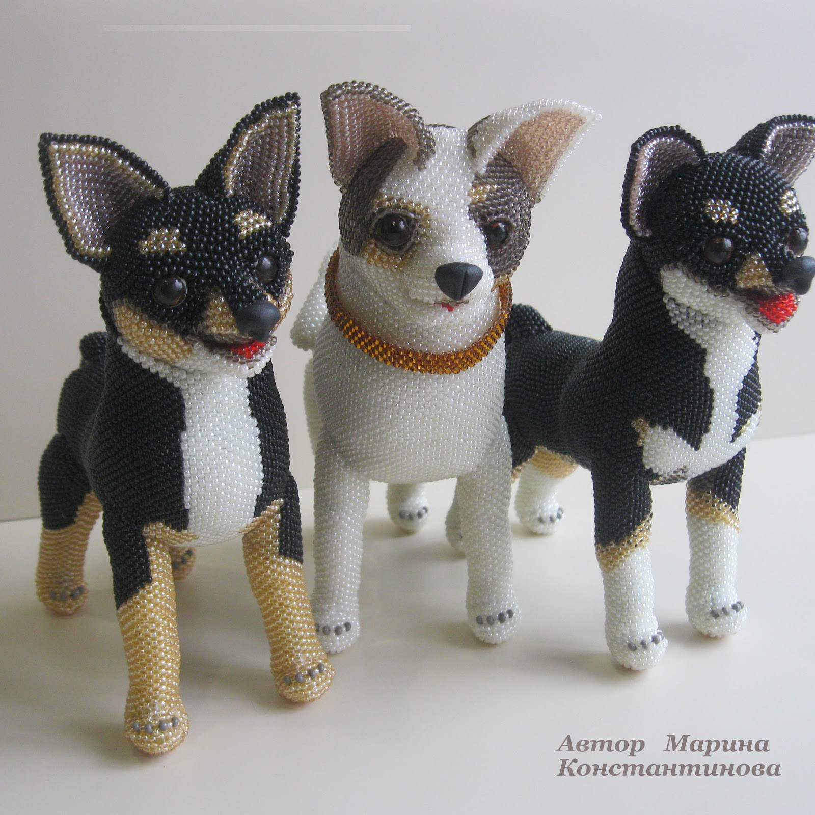 Игрушки из бисера собака