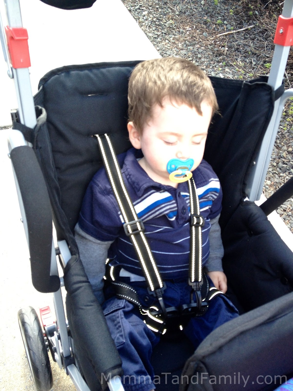 Room For Two ~ Joovy Caboose Too Ultralight Review #BabyExtravaganza