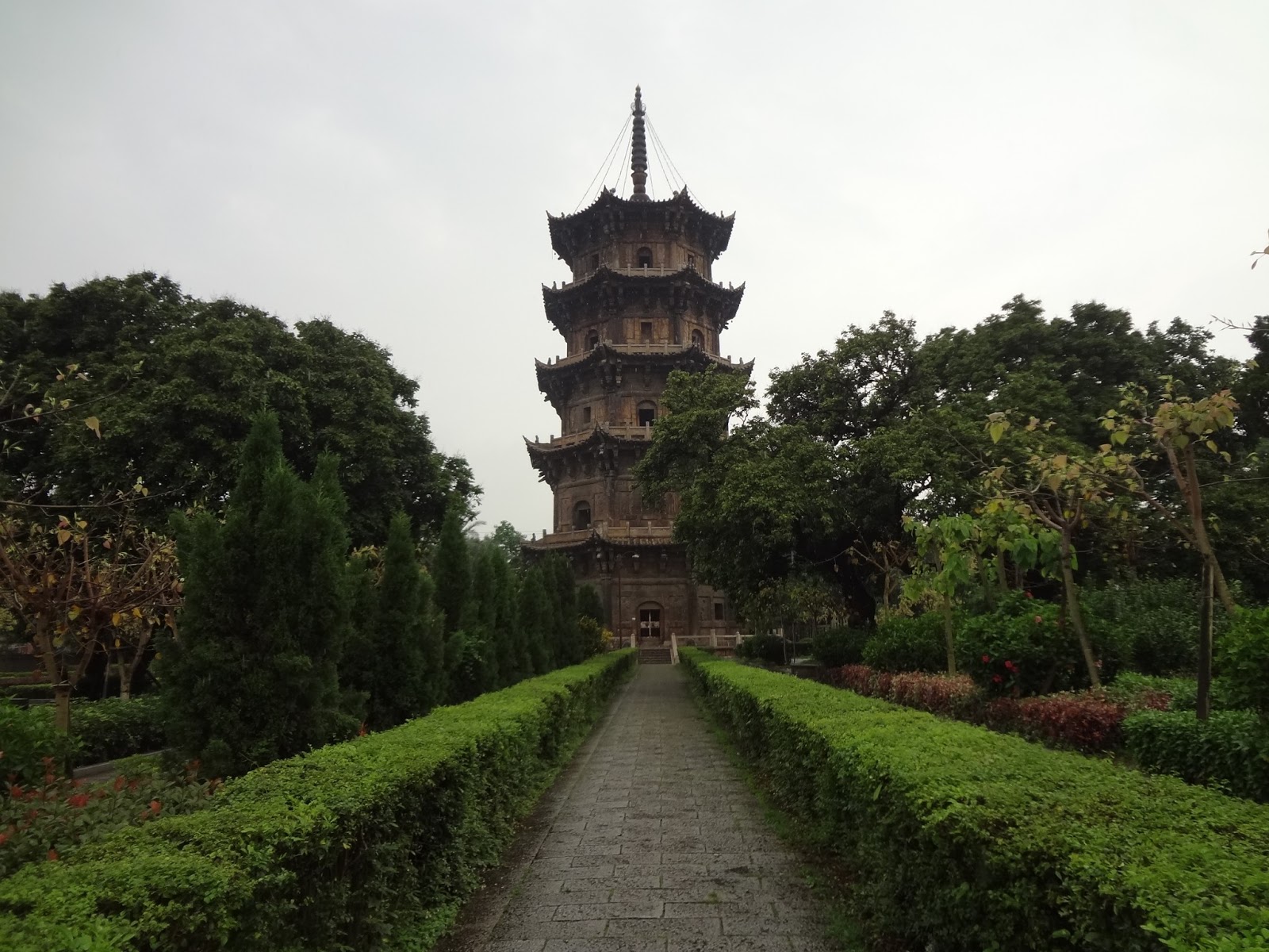 All start from Leaf (一切从认识叶子开始): Kaiyuan Temple & Fujian-Taiwan Kinship Museum, Quan Zhou 