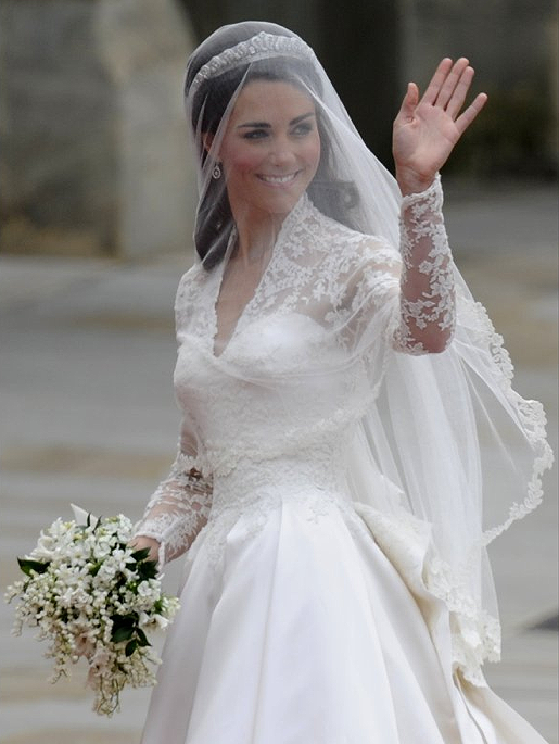 kate middleton wedding gown