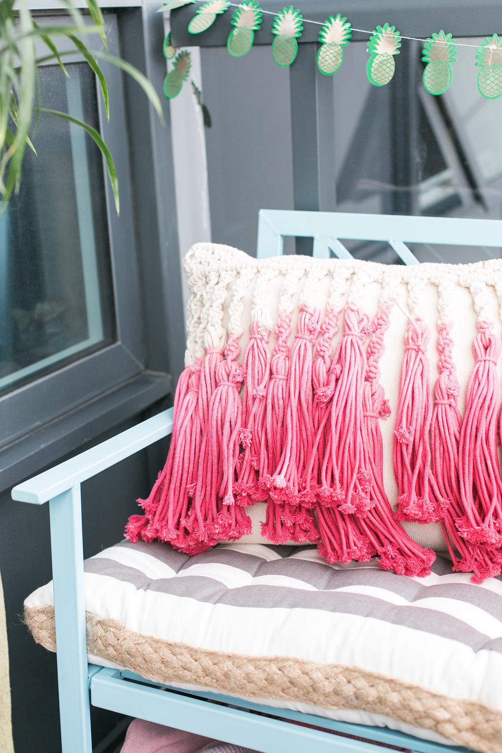 How to Entertain in a Small Condo Patio with HomeSense Bijuleni