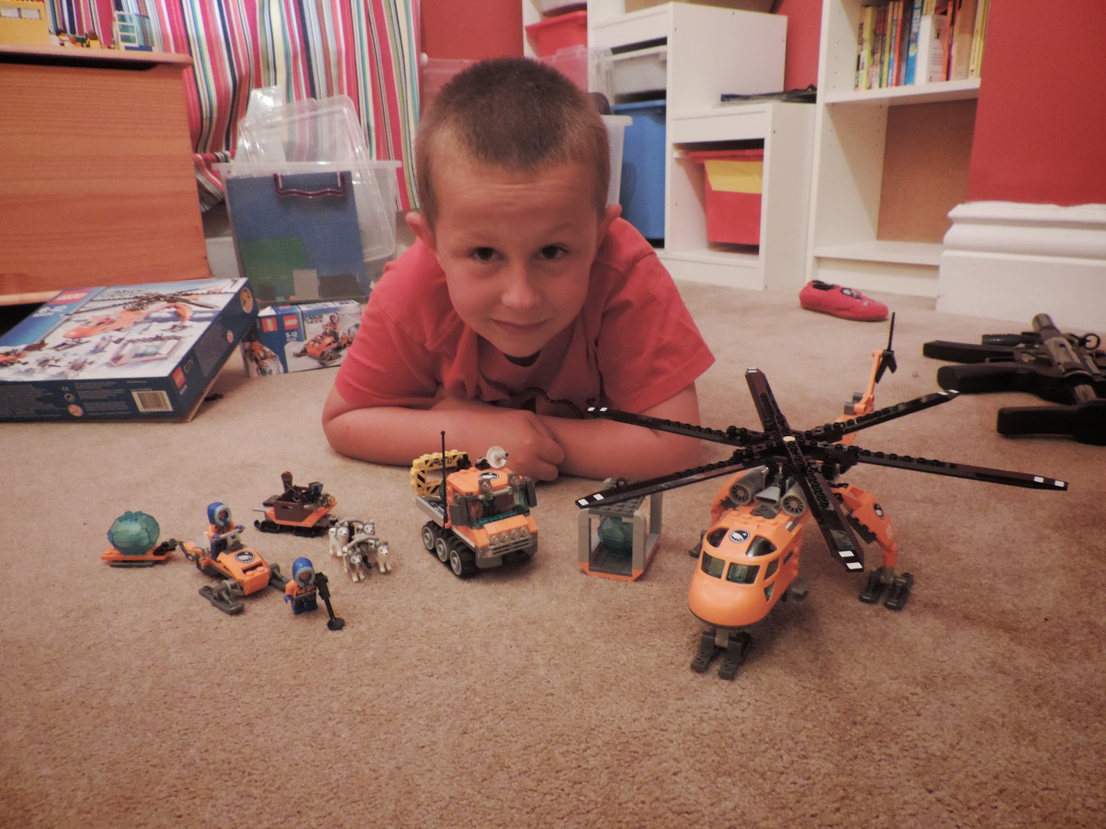 lego city 60032 ice buggy 60034 helicopter transport with winch scientific arctic mission lego 60034 human arctic explorer 4-husky sled metal detector ice core sampler