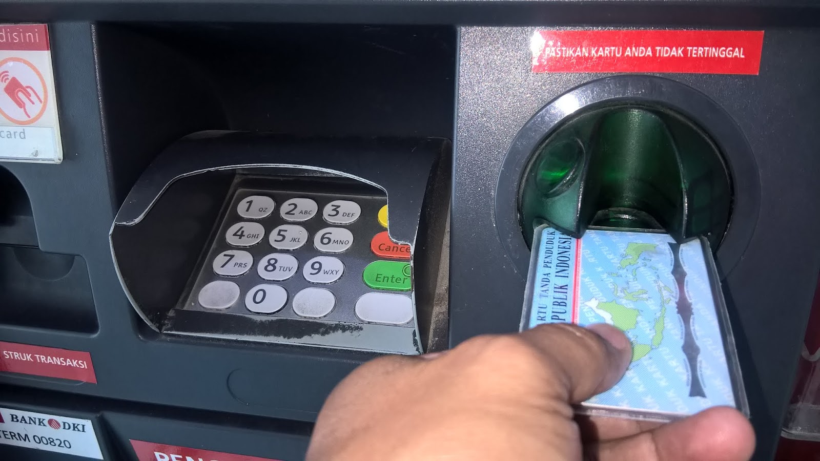 Kartu e-KTP bisa berfungsi Layaknya Kartu ATM