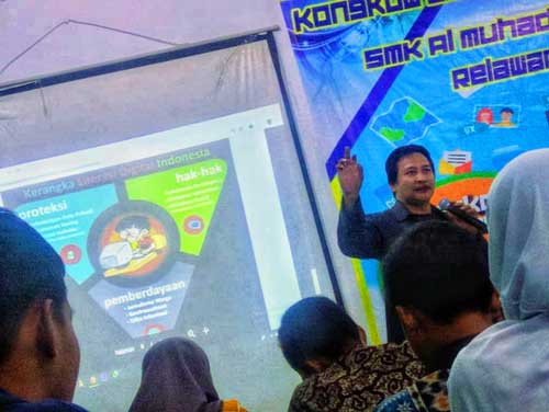 Kongkow Bareng Blogger Bersama Siswa SMK Al Muhadjirin Bekasi