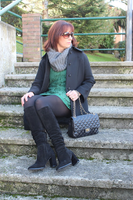 looks vestido verde encaje