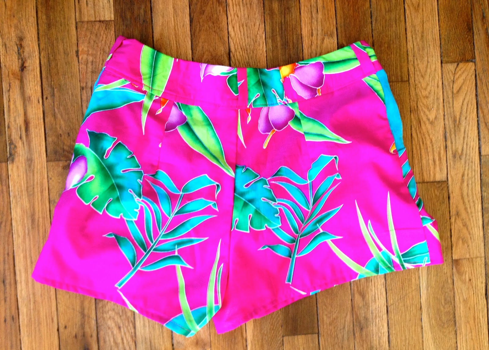 Sticky Genius - Behind the Seams: Tropical Shorts