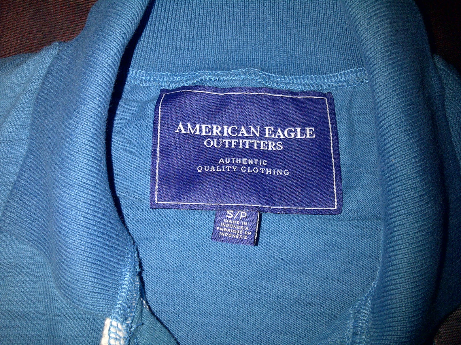 Meez Collections: American Eagle Outfitters - Man T-Shirt