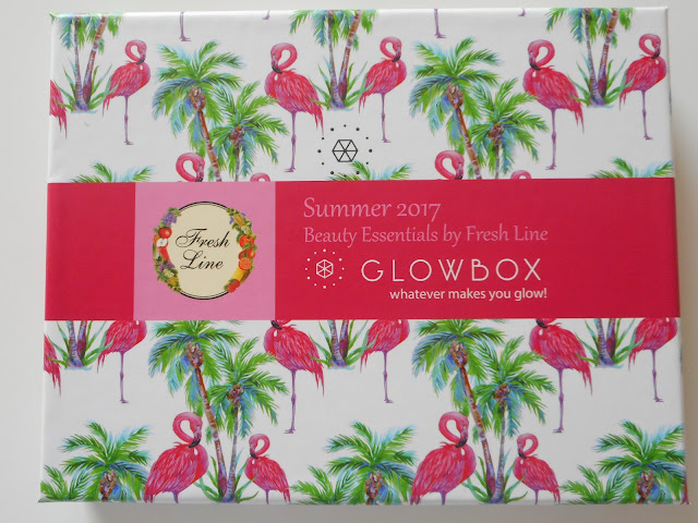 Glowbox May-June 2017 "Colour your Summer with Fresh Line" box