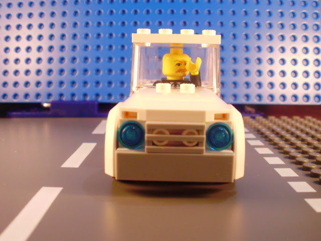 MOC LEGO Carro branco