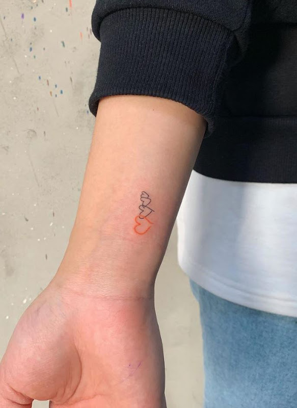 Mini tatuagens femininas Mini tatuagens femininas