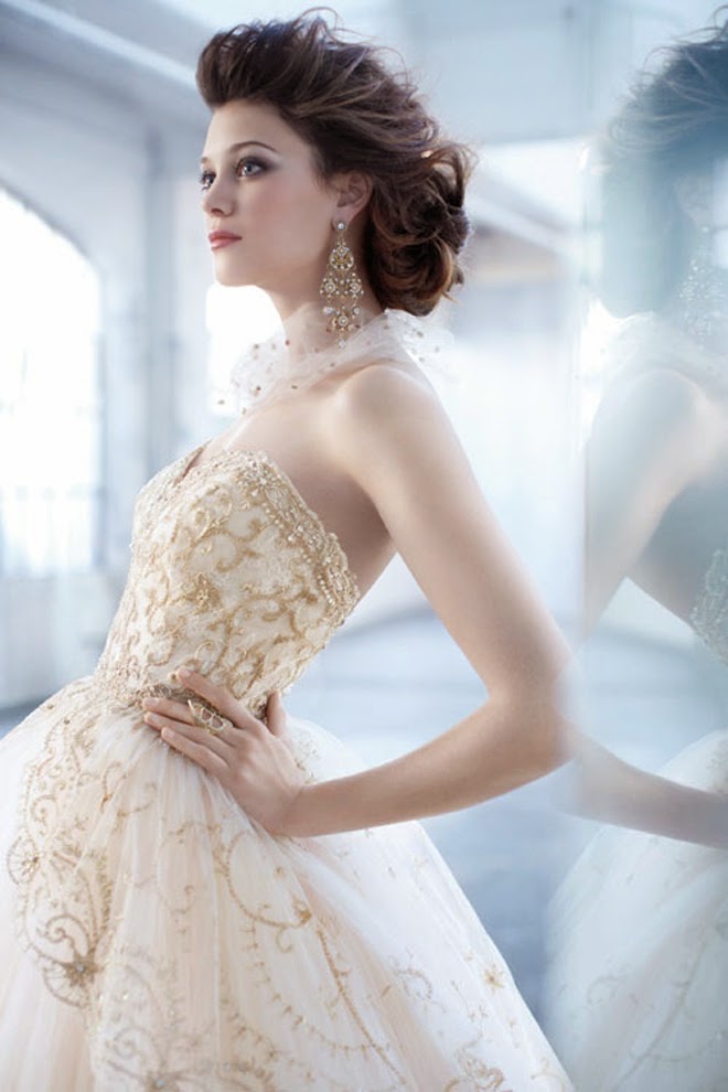 Bonitos vestidos de novia | Colección