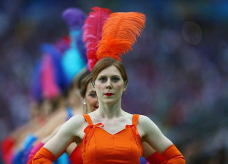 Thong diep y nghia trong Le khai mac EURO 2016 - Anh 17