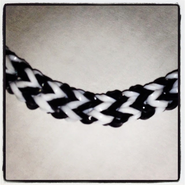 black and white fishtail loom bands