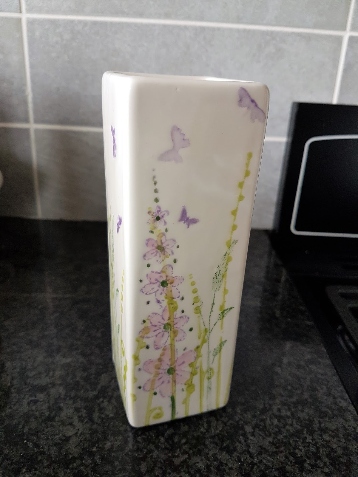 Stamps and Stencils Using stamps and stencils in pottery painting.