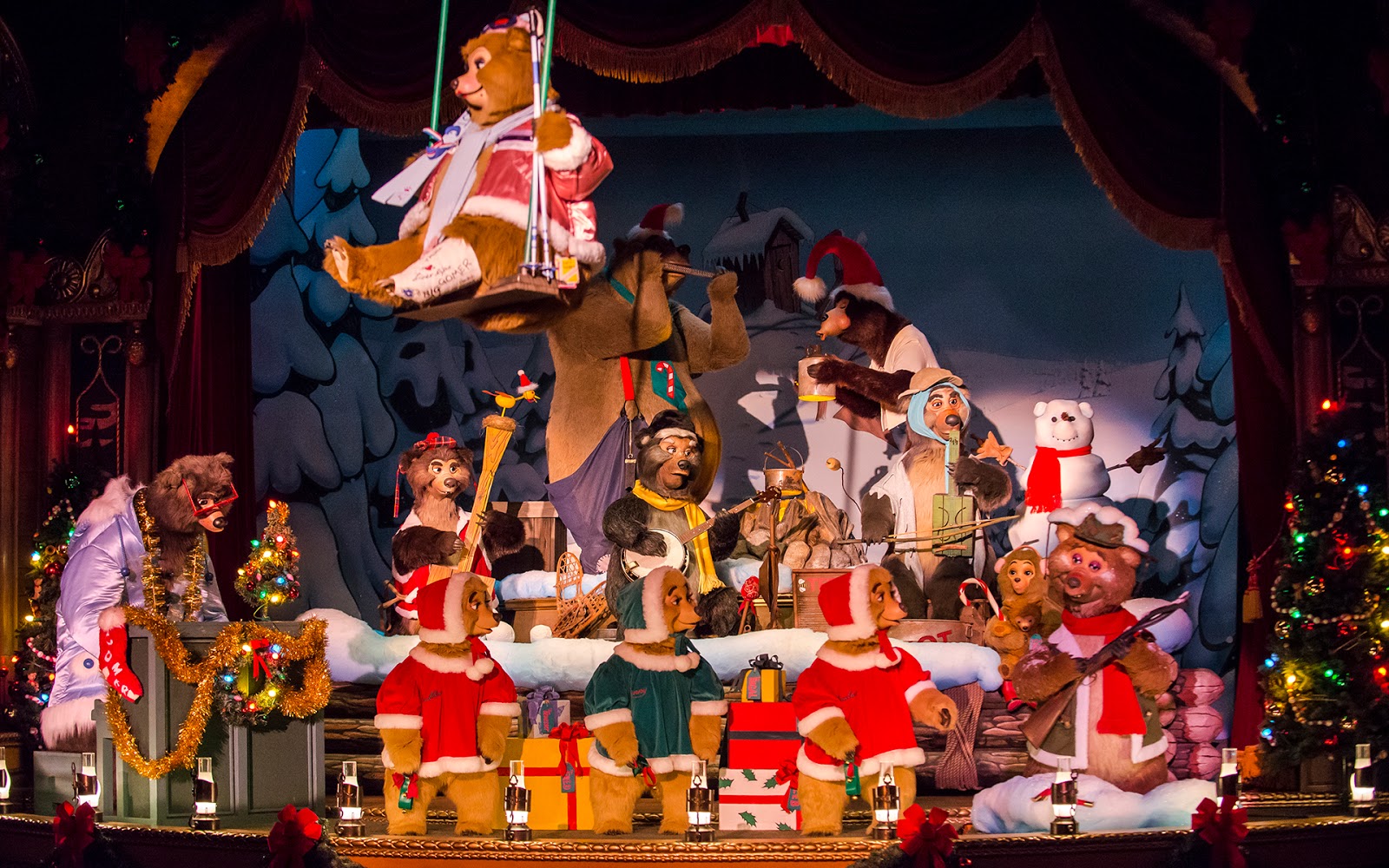 Inside the Christmas Jamboree