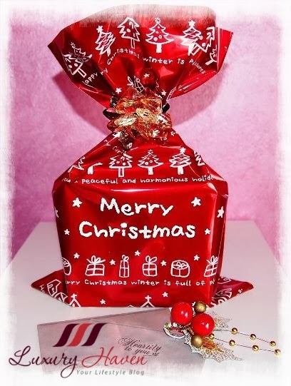 P G Christmas Box 2022 P&G Prestige Quintessential Gift Guide + Wrapping Tips!