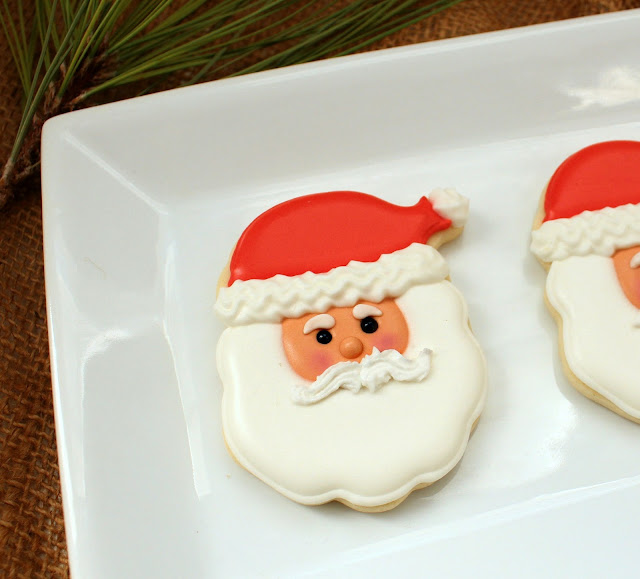 Santa Bell Cookies from Sugarbelle on @KatrinasKitchen