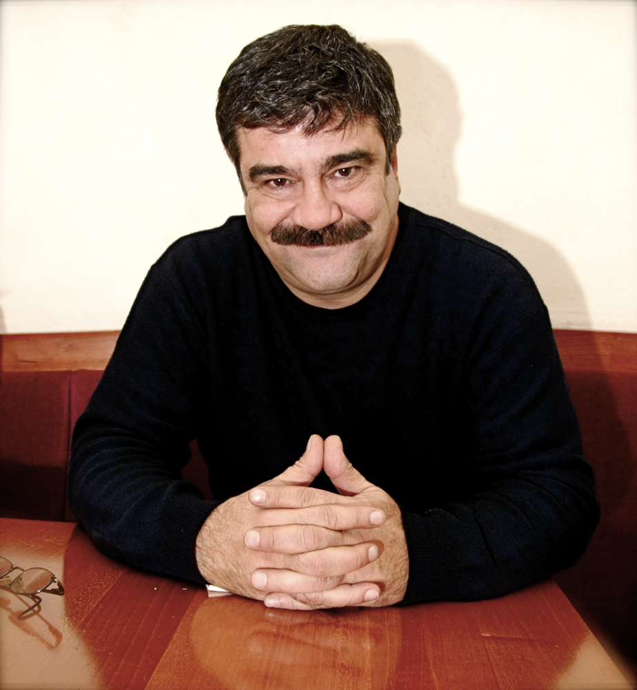 Francesco Pannofino Nero Wolf