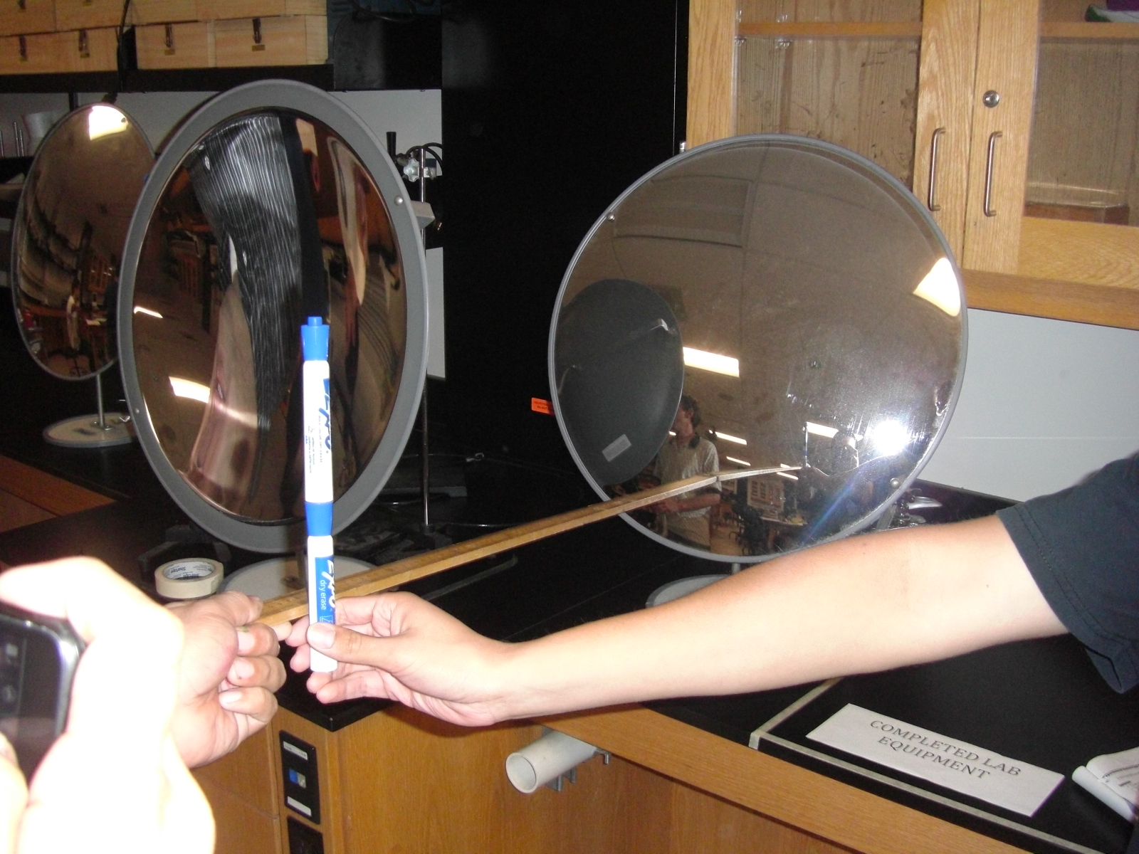 Application Of Concave And Convex Mirrors