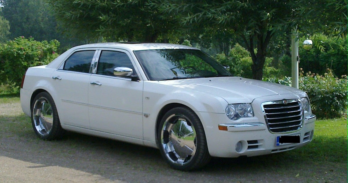 Autokriitikko "Barry White?" Chrysler 300C HEMI 5,7 vm.2006