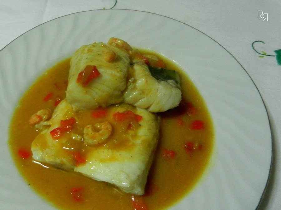 "Merluza en salsa de gambas"