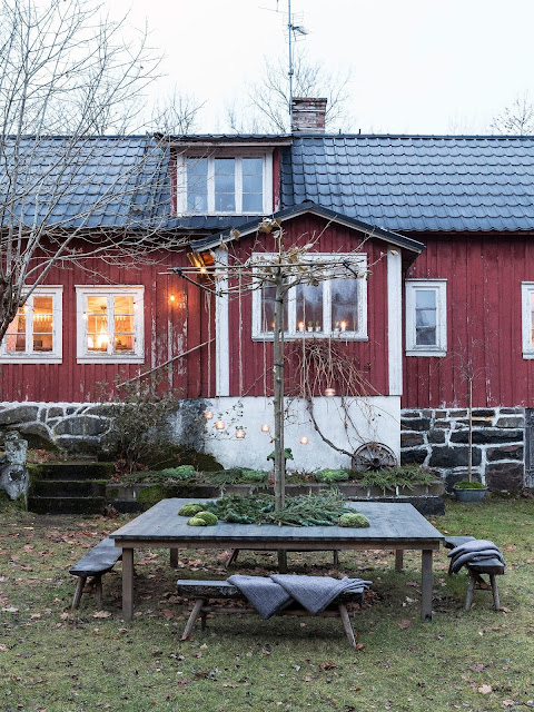 Rural Christmas at a charming farmhouse