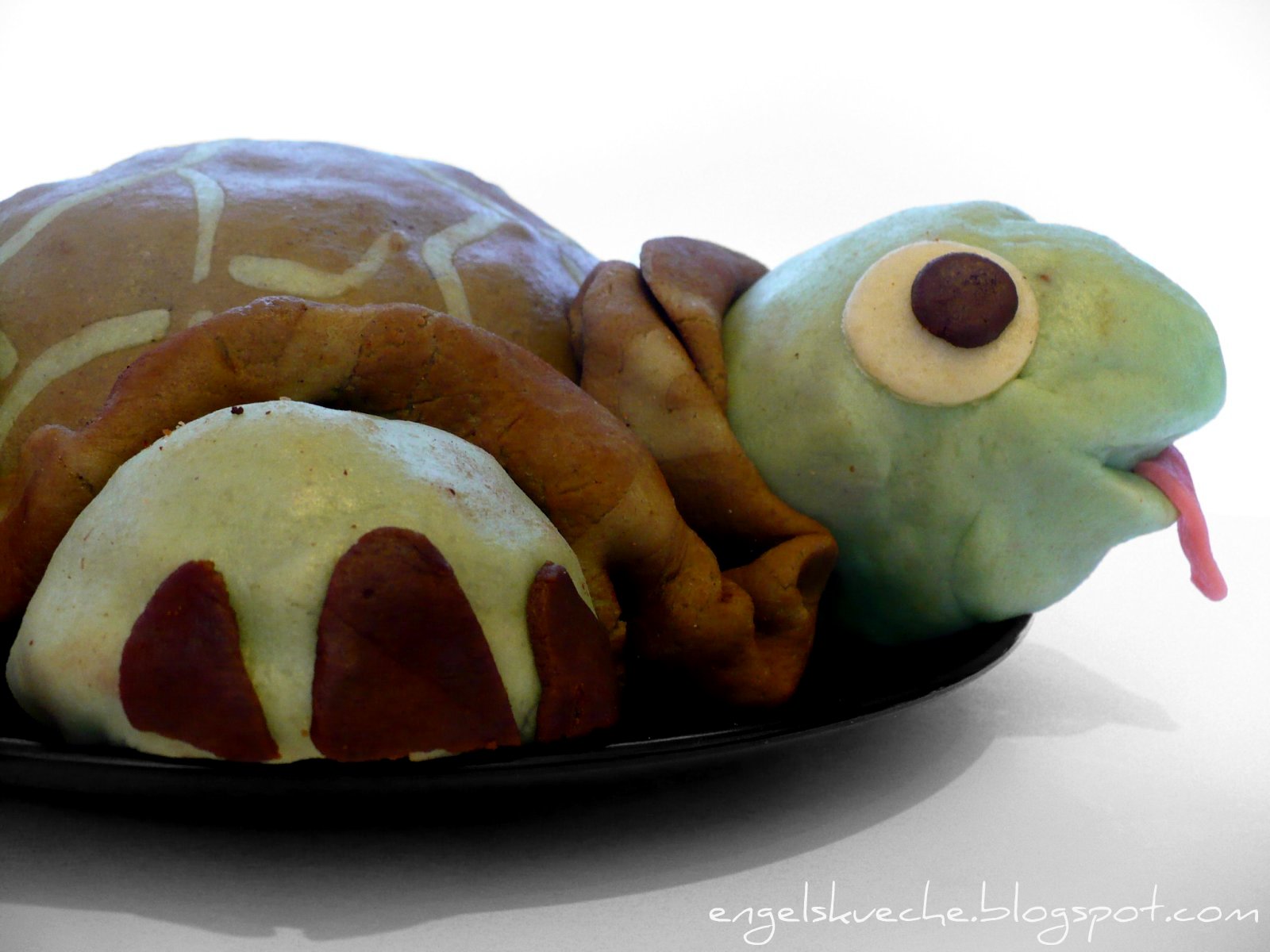 Essen aus Engelchens Küche: Der Schildkröten-Geburtstagskuchen