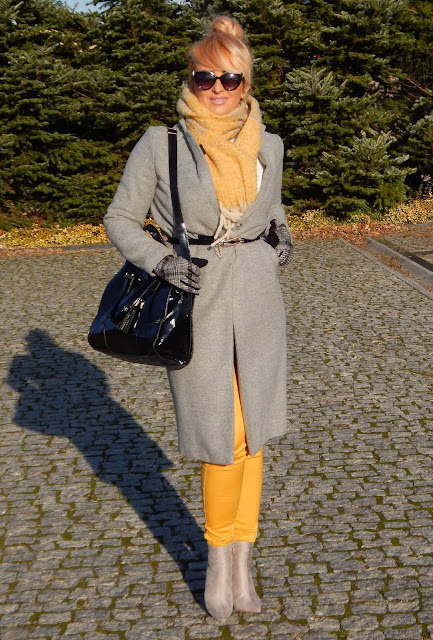 look2.jpg