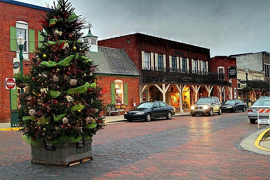 Photo Potpourri An anniversary almost missedand a return to