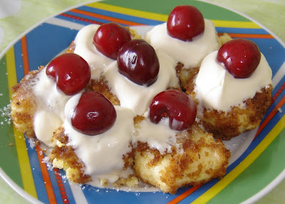 Papanasi fierti  din branza dulce de vaci