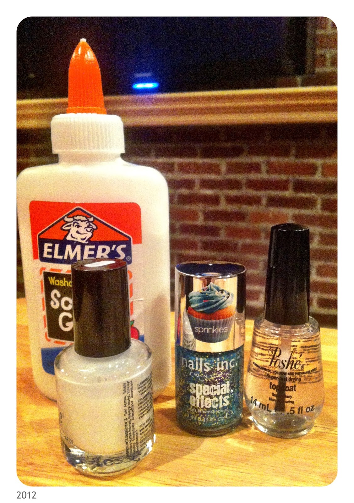 Spicey'z Nails Glue Base Coat for Easy Glitter Removal