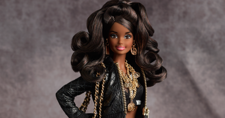 Confessions of a Dolly Lover: Time to gripe: Moschino Barbie