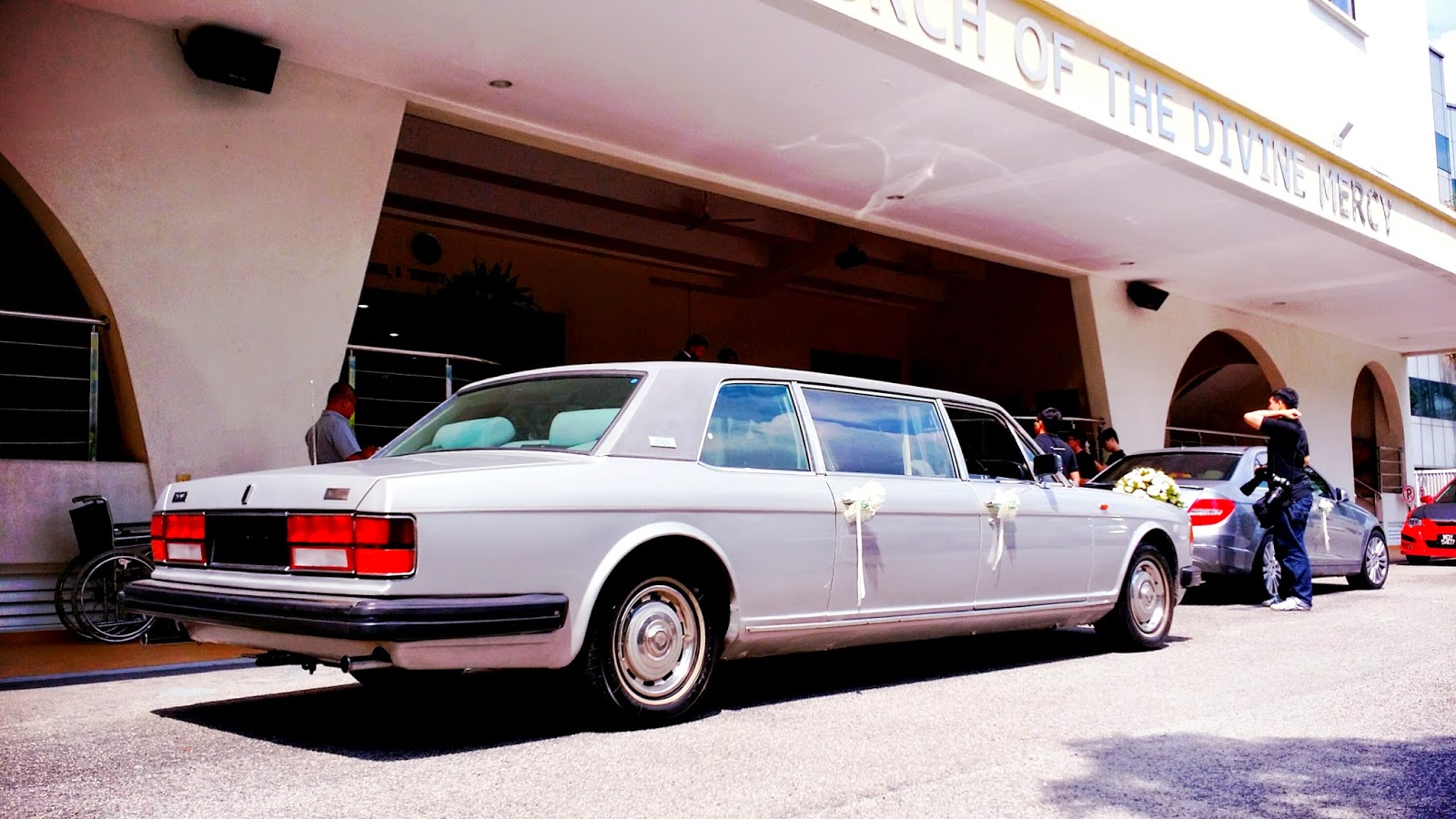 RedOrca Malaysia Wedding and Event Car Rental Rolls Royce limousine