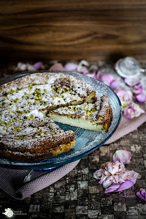 http://www.amor-und-kartoffelsack.de/2016/02/pistazien-pudding-kuchen.html