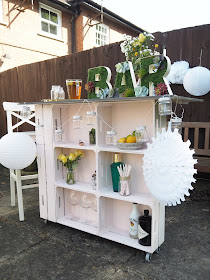 DIY tutorial for an outdoor bar using wooden crates, plus artificial grass bar letters to decorate. Perfect for summer BBQ's or garden parties. 