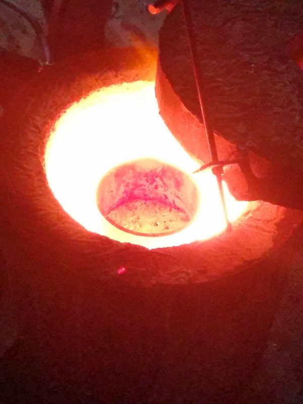 foundry furnace melting aluminum