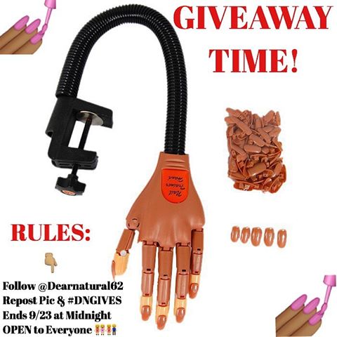 GIVEAWAY TIME - NEW PROFESSIONAL NAIL TRAINER PRACTICE HAND