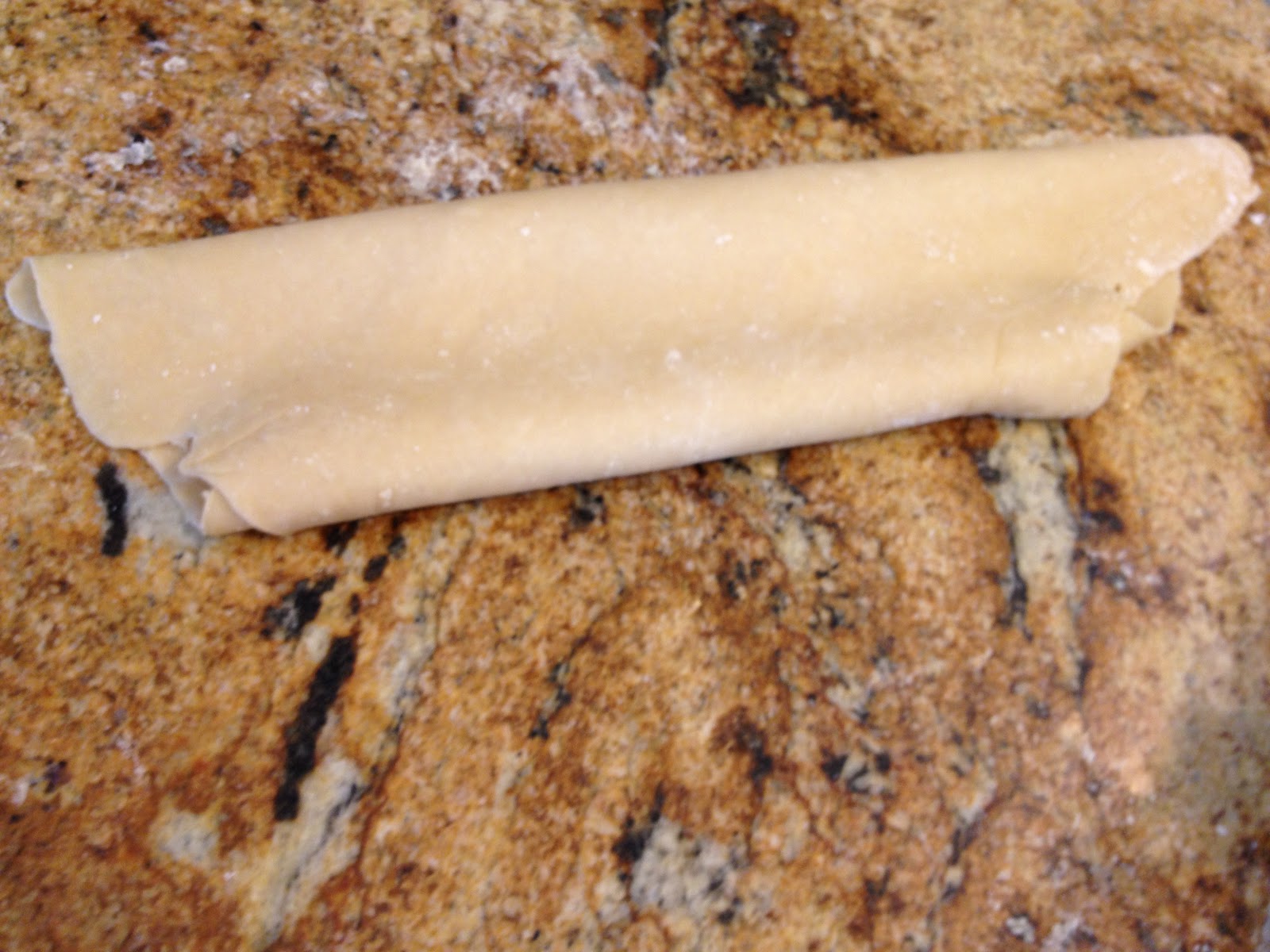 Homemade Pasta Dough: Easy Fresh Noodles from Scratch - grandmabites - How To Make Handmade Pasta Without A Rolling Pin