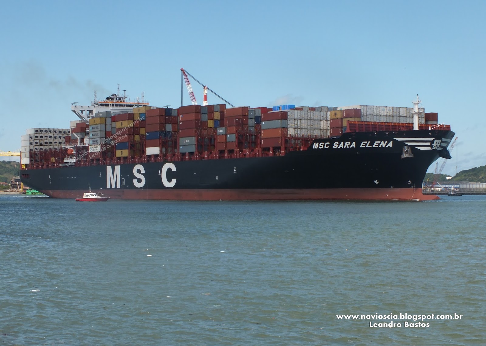 Navios de Santos & CIA: Navio MSC SARA ELENA
