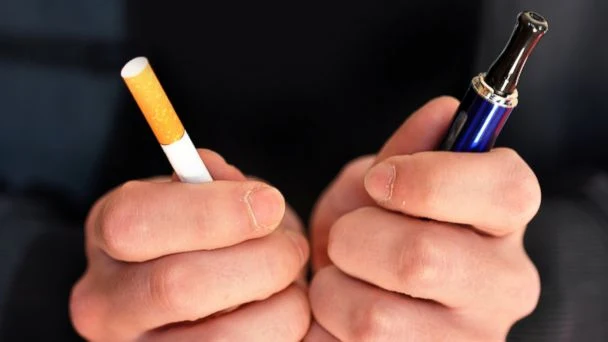 3 Fakta Seputar Rokok Elektrik, Apakah Berbahaya