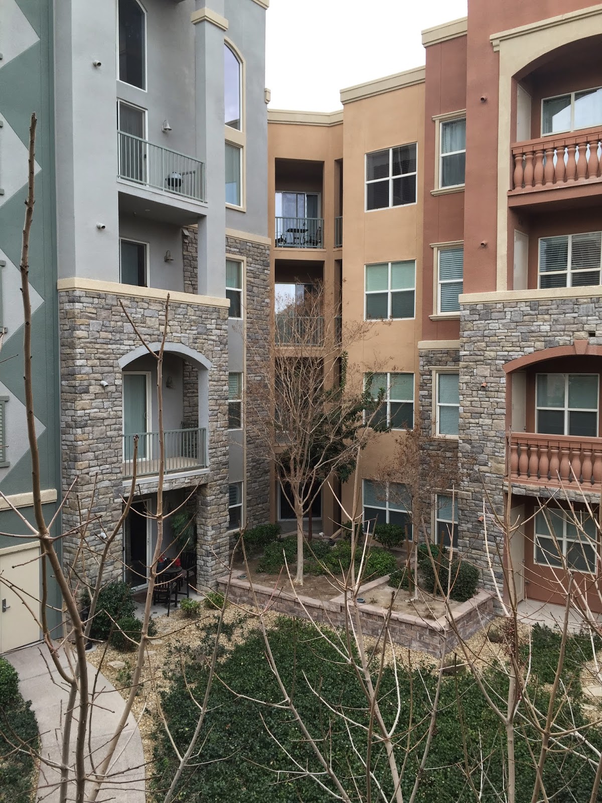 Las Vegas Condos, Strip High Rises, Las Vegas Luxury Real Estate News South Strip Condo Bargain