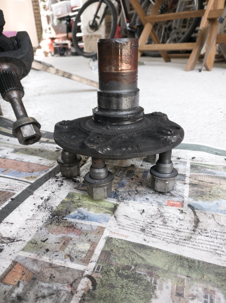 Richard's AK Cobra Rear Hub Removal