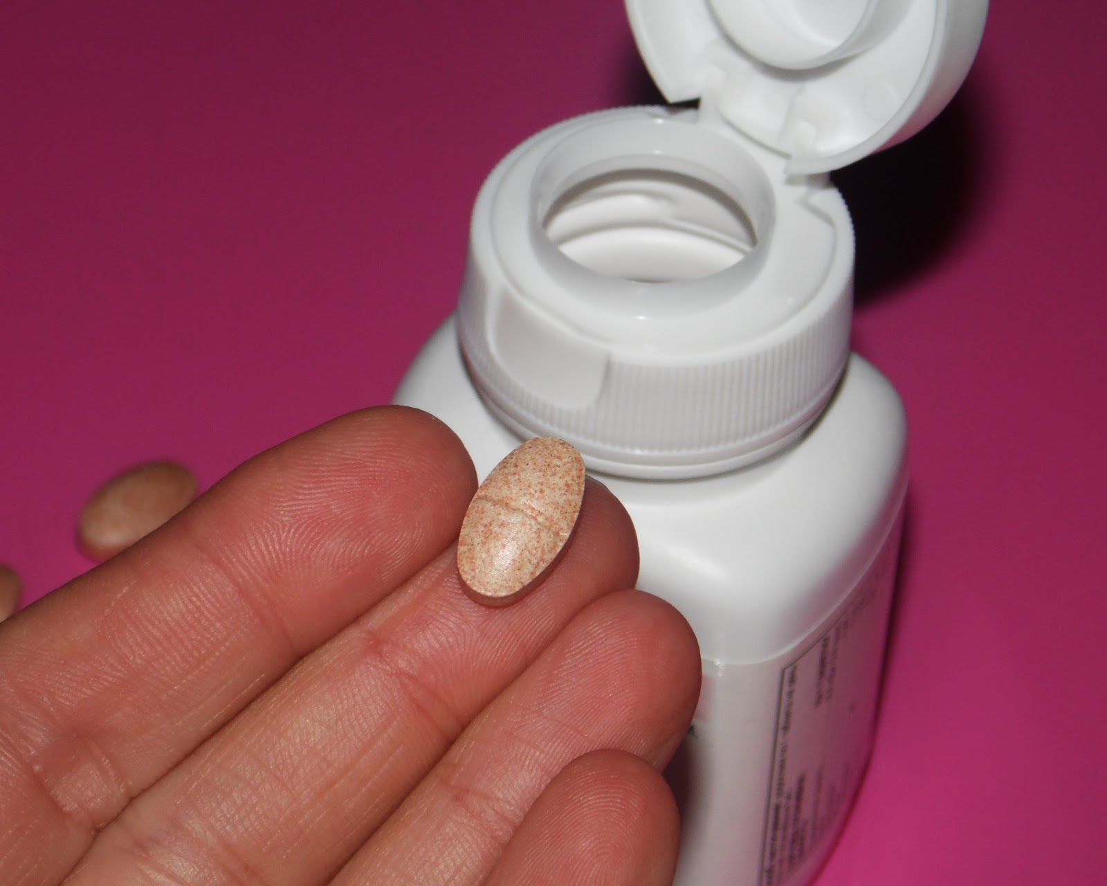 что полезно для кожи какой витамин. витамины для волос. витамины при трескание кожи. ци-клим аланин таб. ци-клим аланин таб 400мг n40.