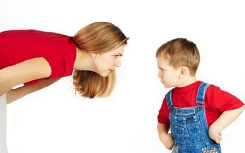 Cách mắng con theo từng độ tuổi từ 0 đến 5 tuổi Cách mắng con theo từng độ tuổi từ 0 đến 5 tuổi