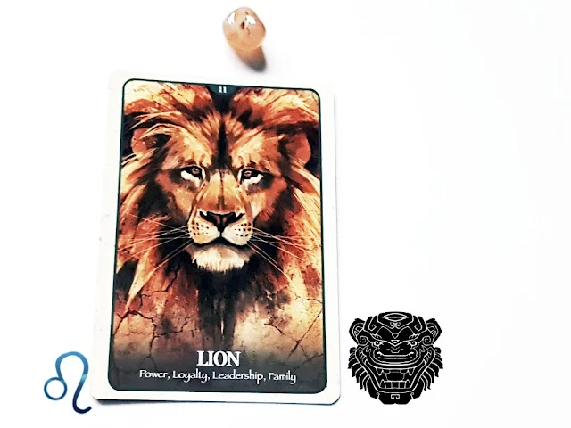 Lion-The Secret Language of Animals Oracle Deck