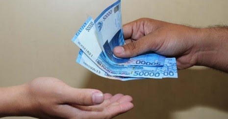https://2.bp.blogspot.com/-1XZ4On-EZ3U/VqYJNgGhogI/AAAAAAAAEac/Tg-luYy9JIc/w1200-h630-p-nu/20151017-memberi-uang-dan-membayar-hutang-ilustrasi.jpg