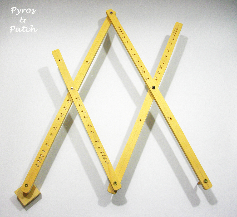 Pyros & Patch: Pantografo in legno